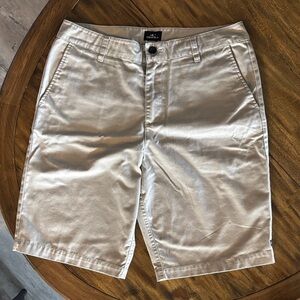O'Neill Men's tan Flat Front Shorts 34waist